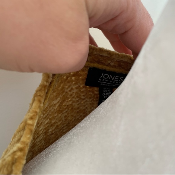 Jones New York Chenille Yellow Mustard Sweater - Picture 4 of 7